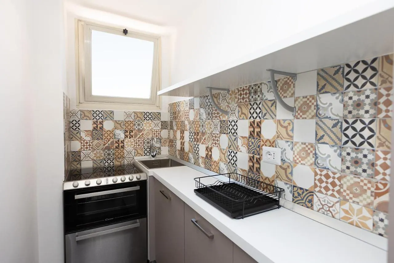 Corso View By Rental In Rome Apartment