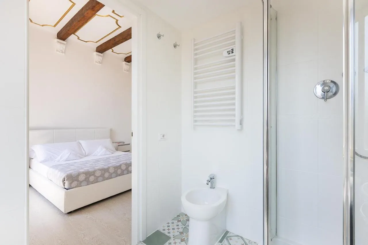 Corso View By Rental In Rome Apartment